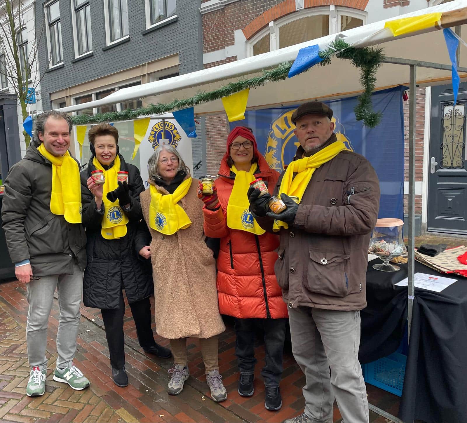 Marktkraam Lions Doesburg met Doesburgse mosterd